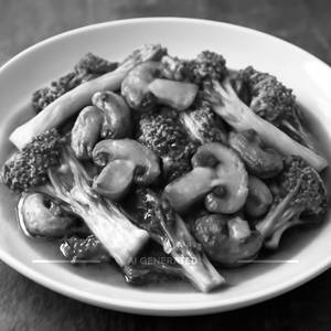 Stir Fried Pakchoy,Brocoli Mushroom