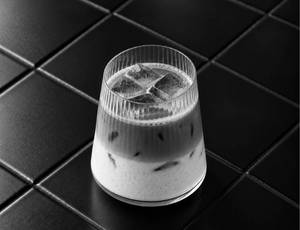 Bourbon Vanilla Hojicha Latte