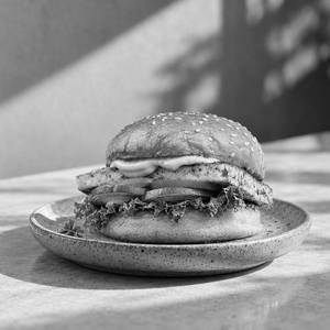Spicy Signature Paneer Steak Burger
