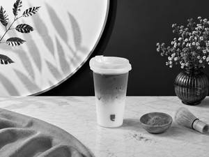 ICED MATCHA LATTE OATMILK