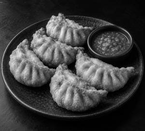 Fried momos [5 pieces]