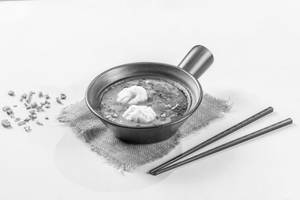 Asian Dumpling Soup
