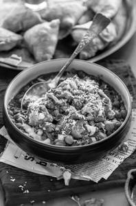 Chana Samosa [2 Pieces 1 Plate]