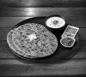 Masala Paratha 1Pcs With Dahi