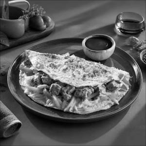 Pulled Pesto Chicken & Cheese Omelette