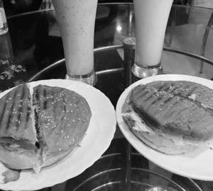 Chicken Jumbo Burger With Badam Milk