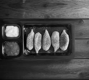 Paneer Pan Fried Momo