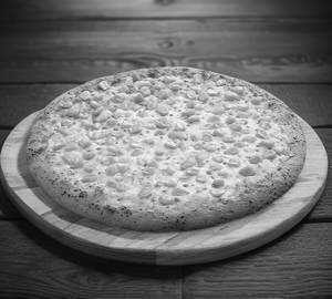 Golden corn pizza