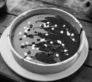 Dual Chocolate Bowl Cake