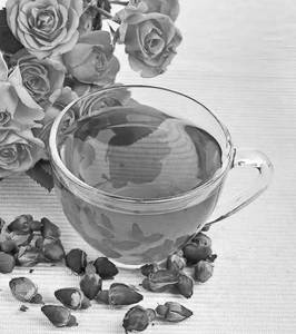 Rose Petal Cooling Tea