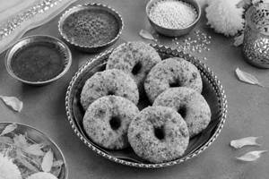 Navratri Samak Vada (6pcs)