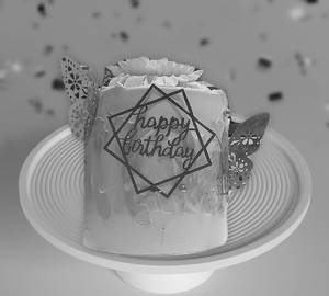Exotic Black Current Fancy Cake 1Kg