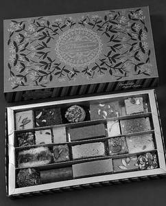 Premium Gift Box 800gms