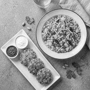 Sabudana Vada (3pcs) + Sabudana Khichdi)