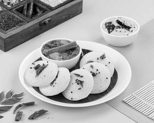 Idli ( 5 Medium )