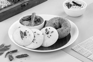 Idli ( 3 Medium ) &  Medu Vada Combo