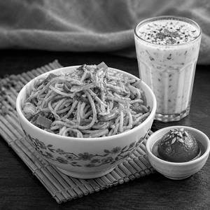 Schezwan Noodles Meal