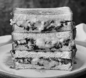 Veg. cheese corn sandwich