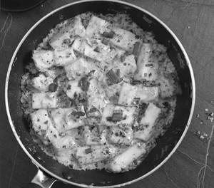 Garlic Paneer (6 Pcs)