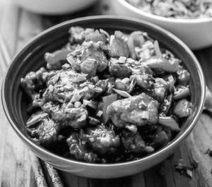 8 Pcs Manchurian Chicken Dry
