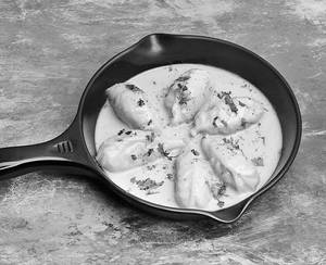 Soya Spl. Malai Momos