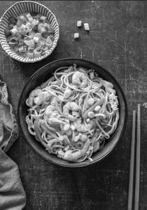 Full Egg Prawn Hakka Chowmein
