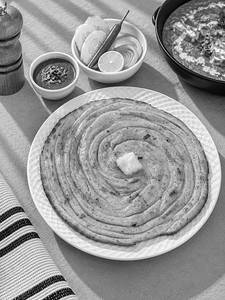 Missi Roti [1 Piece]