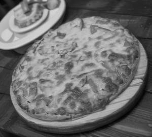 Veggie pizza
