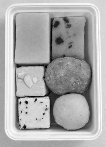 Vaigai Ghee and Milk Assorted Sweets (250g)