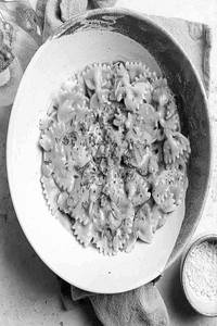 Farfalle With Mushroom Sauce