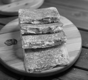 Paneer Sandwich 4 Pieces