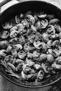 Sauteed Garlic Mushroom