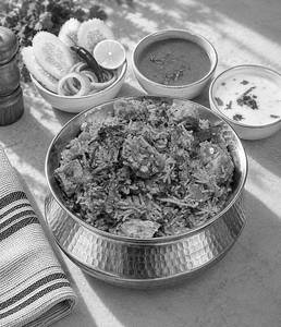 Chaap Tikka Dum Biryani [Serves 1]