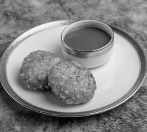Sabudana Vada.