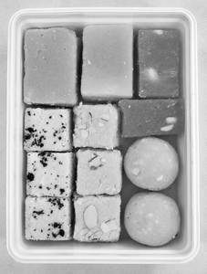 Yamuna Assorted Ghee & Milk Sweets (500g)