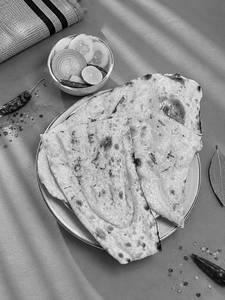 Butter Naan [1 Piece]