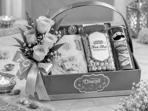 Happy edit Gift Hamper