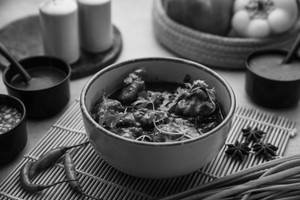 Manchurian Chicken (8 Pcs)