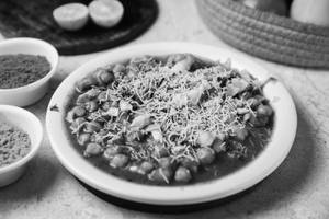 Chola Tikki Chat