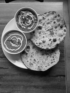 Paneer Butter Masala + Dal Makhani + Tandoori Roti (2pcs) Combo