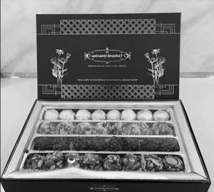 Premium Laddu's Gift Pack [1000 Gms]