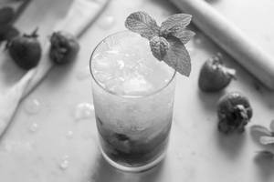 Strawberry mojito