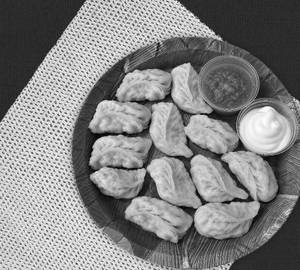 Paneer Steam Momo [ 12 Piece ]