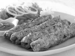 Tawa Chicken Seekh Kabab
