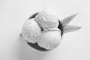 Strawberry Ice cream