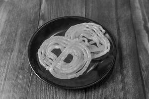 Desi Ghee Jalebi 4 Pcs