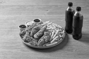 CHICKEN STRIPS LARGE + FRENCH FRIES + 2 BOTTLE COLD DRINK