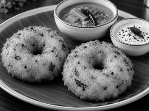 Medu Vada