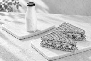 Any Low Calorie Sandwich + Drink [27g High Protein]