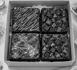 The Ultimate Brownie Box 🍫